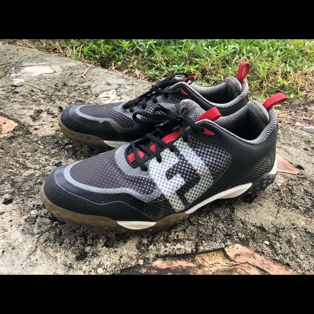 Foot joy Men’s golf shoes navy and red